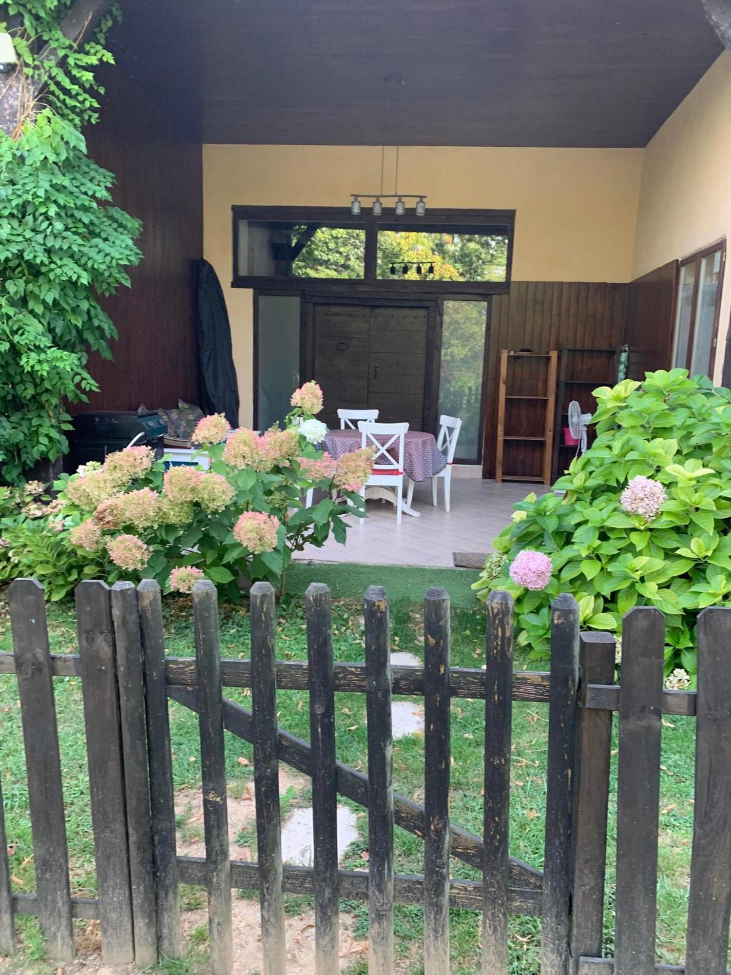 Les Hortensias Caumont-sur-Garonne Luaran gambar